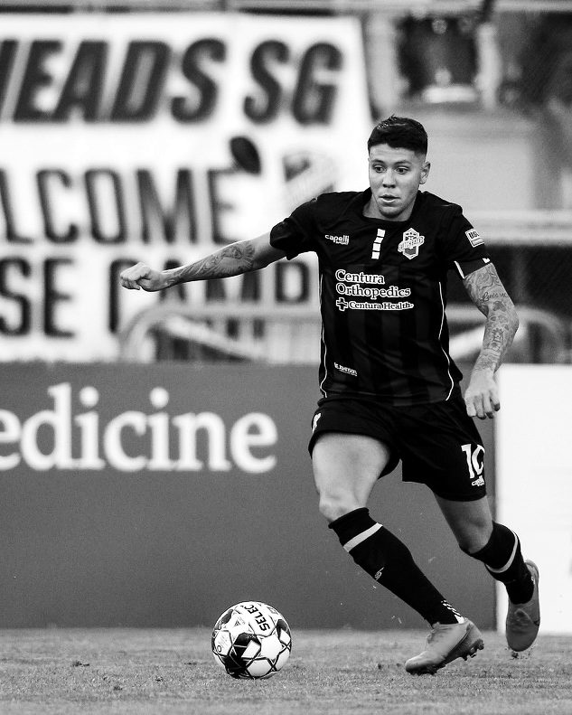 Luke running with the ball, Colorado Springs Switchbacks FC, 2020